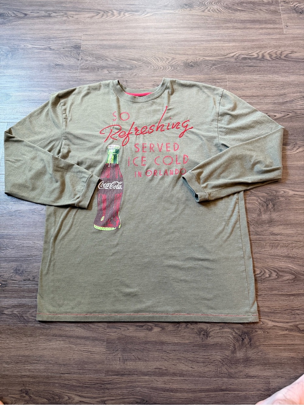 Coca Cola Long Sleeve Graphic T Shirt Men’s XL Refreshing Served Ice Cold